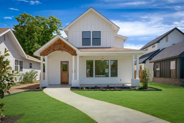 1746 W Woodlawn Ave - 2